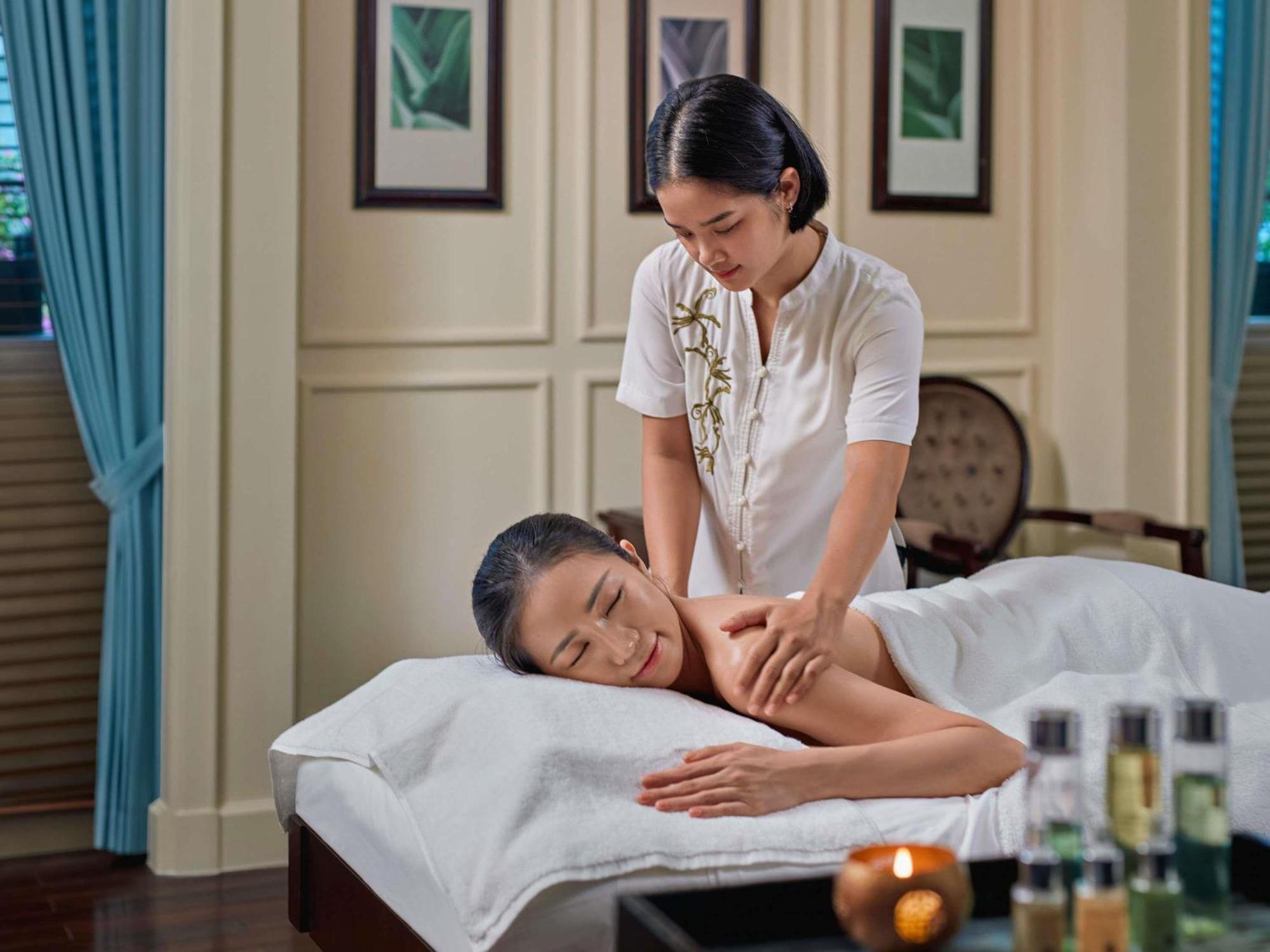 होटल Sofitel Legend Metropole 5*